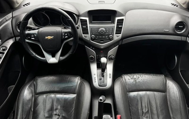 imagem-https://www.socarrao.com.br/sc-vehicle-images-prod/3760681/1789070828795-8454290_9_B_9f445d1343.jpeg