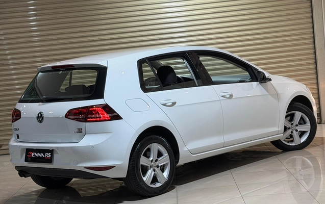 imagem-https://www.socarrao.com.br/sc-vehicle-images-prod/3760685/1789070834931-TvuOG4eshCVnUskw4N97FeyuBb1qDAVJ.jpg