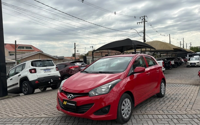 imagem-https://www.socarrao.com.br/sc-vehicle-images-prod/3760710/1789070908922-V2hhdHNBcHAgSW1hZ2UgMjAyNi0wOS0wOCBhdCAxMS4yMC4yNCAoMSkuanBlZw.jpeg