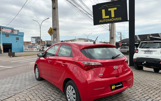 imagem-https://www.socarrao.com.br/sc-vehicle-images-prod/3760710/1789070909512-V2hhdHNBcHAgSW1hZ2UgMjAyNi0wOS0wOCBhdCAxMS4yMC4yNiAoMSkuanBlZw.jpeg