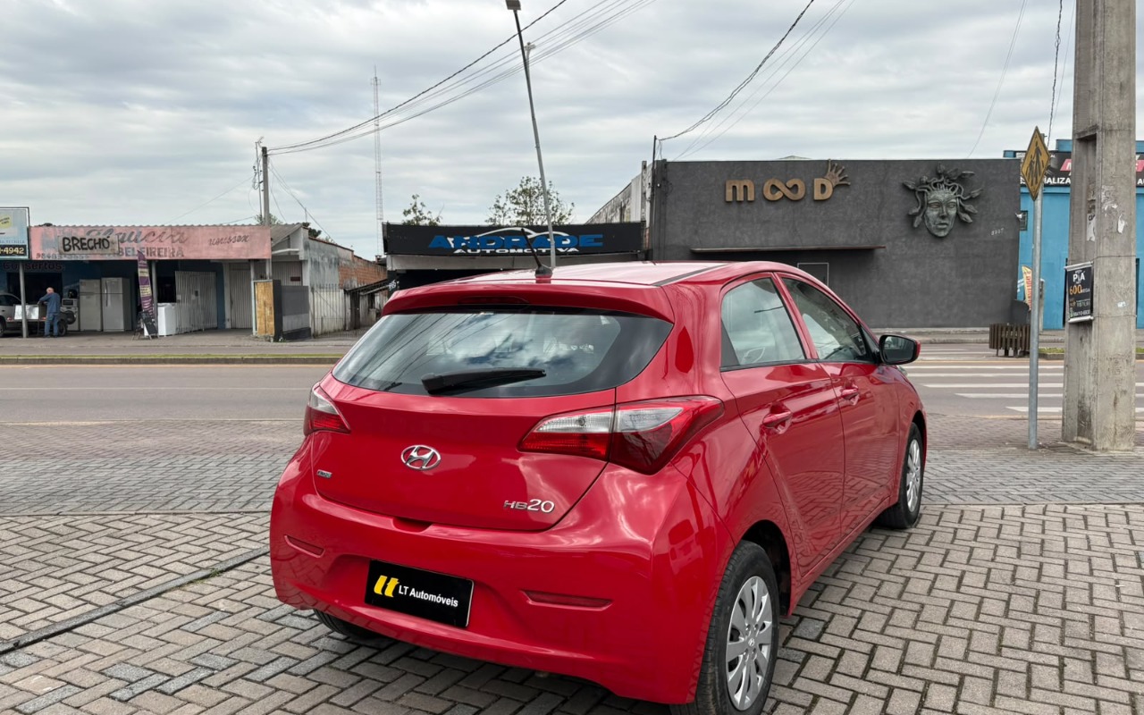 imagem-https://www.socarrao.com.br/sc-vehicle-images-prod/3760710/1789070909594-V2hhdHNBcHAgSW1hZ2UgMjAyNi0wOS0wOCBhdCAxMS4yMC4yNi5qcGVn.jpeg