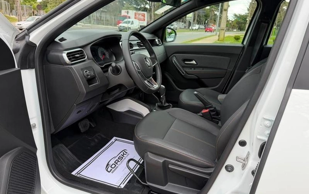 imagem-https://www.socarrao.com.br/sc-vehicle-images-prod/3760725/1789239436525-8343151_19_B_e548872b8a.jpeg
