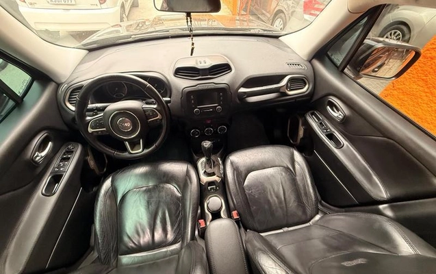 imagem-https://www.socarrao.com.br/sc-vehicle-images-prod/3760728/1789070951358-715125535