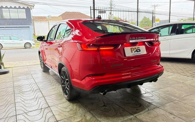 imagem-https://www.socarrao.com.br/sc-vehicle-images-prod/3760745/1789128595053-8465371_11_B_cda1a2aee5.jpeg
