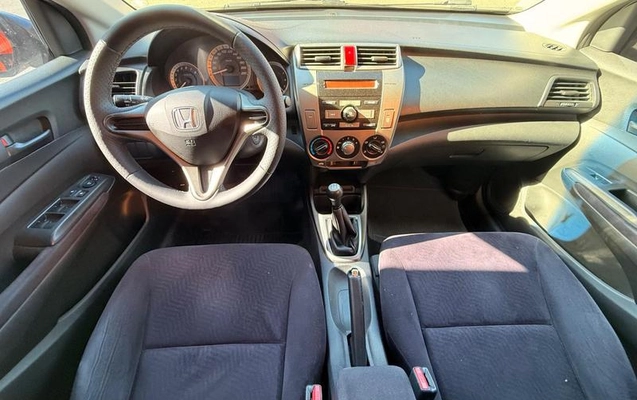 imagem-https://www.socarrao.com.br/sc-vehicle-images-prod/3760749/1789071061683-715125177
