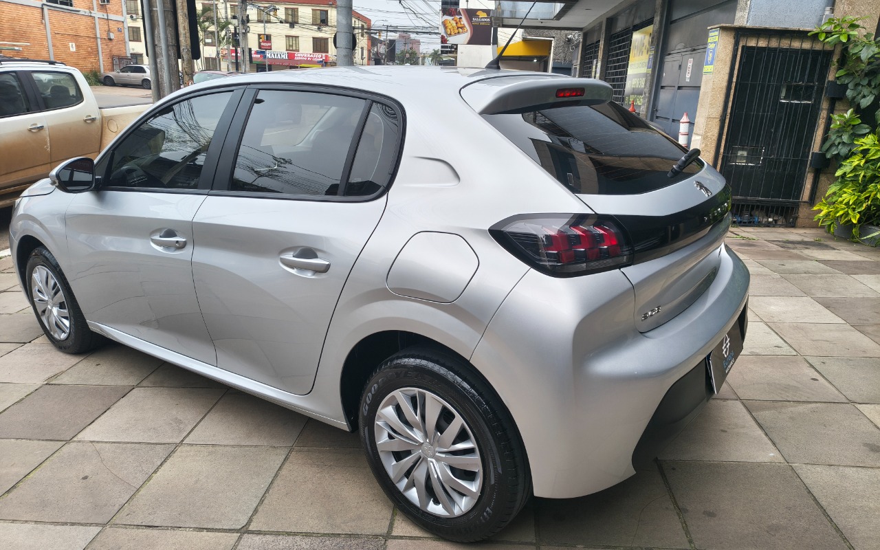imagem-https://www.socarrao.com.br/sc-vehicle-images-prod/3760756/1789071148972-SU1HXzIwMjYwOTEwXzExNDEzNTE1M19IRFIuanBn.jpg