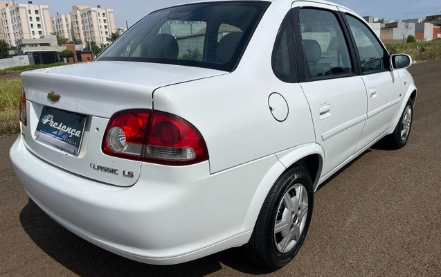 imagem-https://www.socarrao.com.br/sc-vehicle-images-prod/3760759/1789071179327-MWFhZGZkNjMtMjkwOC00NjVjLTg5ZDgtNGYwZTJlYTIyYzMyLmpwZw.jpg