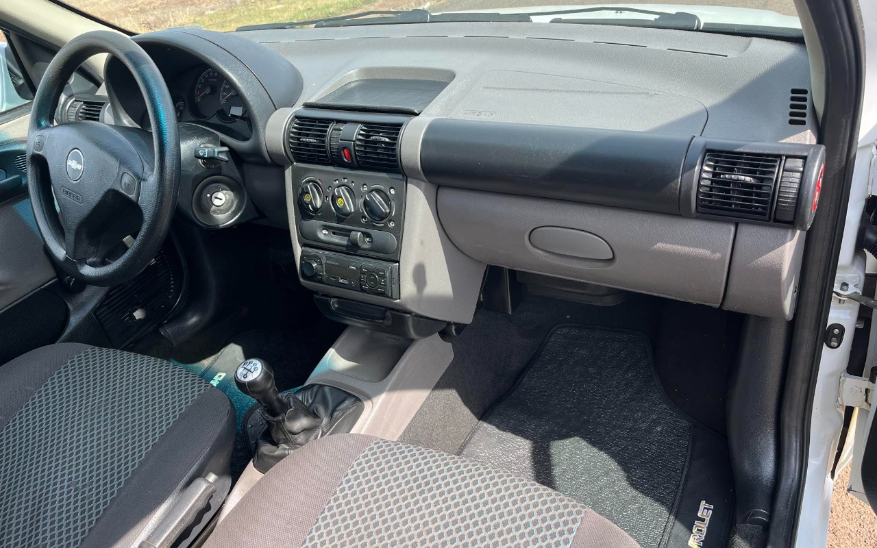 imagem-https://www.socarrao.com.br/sc-vehicle-images-prod/3760759/1789071179769-YTJmZjM1ZTAtMDU0OS00NjdjLWE2YTYtYmRiOTRhYTgwZjdmLmpwZw.jpg