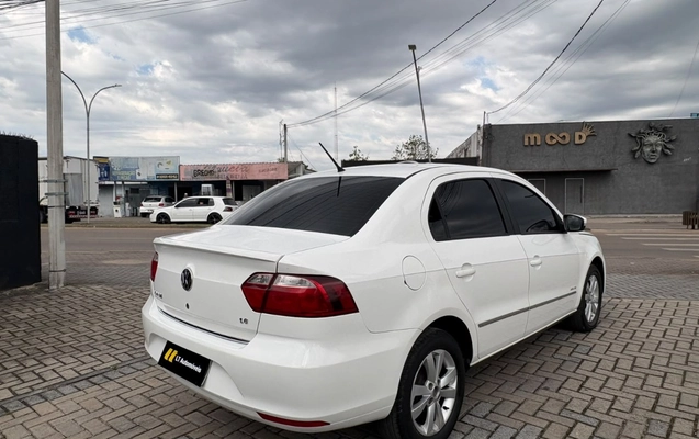 imagem-https://www.socarrao.com.br/sc-vehicle-images-prod/3760778/1789071275678-V2hhdHNBcHAgSW1hZ2UgMjAyNi0wOS0wOCBhdCAxMS4yMC41Ny5qcGVn.jpeg