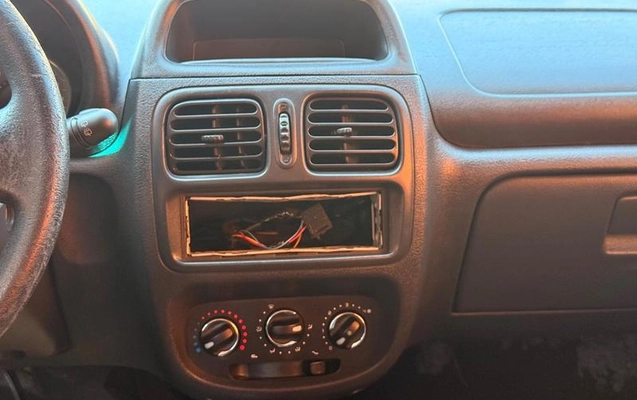 imagem-https://www.socarrao.com.br/sc-vehicle-images-prod/3760800/1789071304226-715116741