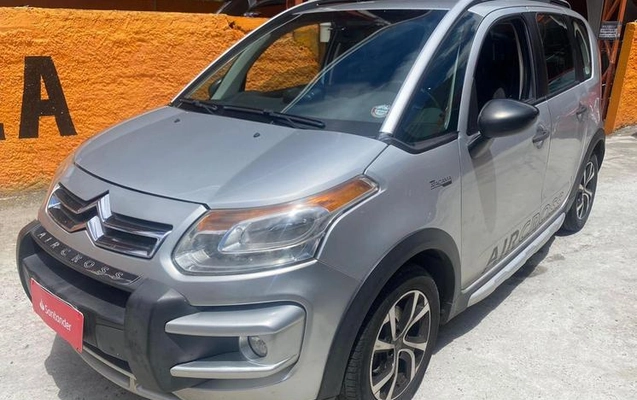 imagem-https://www.socarrao.com.br/sc-vehicle-images-prod/3760874/1789071506182-707378987