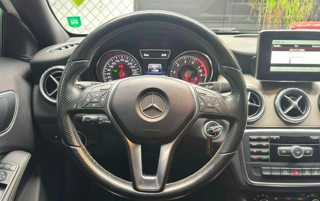 imagem-https://www.socarrao.com.br/sc-vehicle-images-prod/3760884/1789071526192-706882163