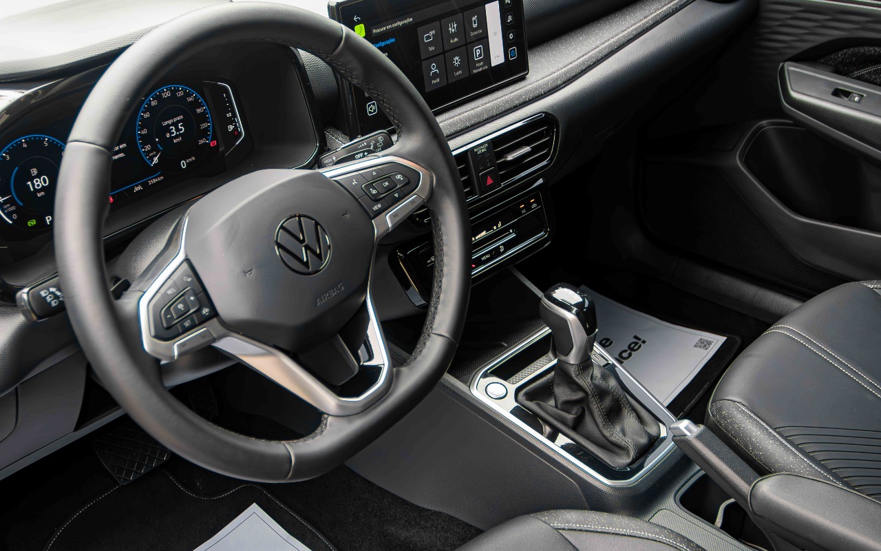 imagem-https://www.socarrao.com.br/sc-vehicle-images-prod/3760910/1789071589468-SU1HXzE4MzMuanBn.jpg