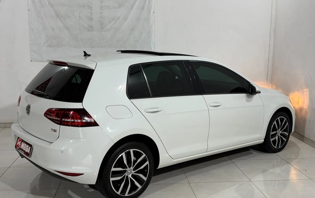 imagem-https://www.socarrao.com.br/sc-vehicle-images-prod/3760929/1789071701829-287ad48425014b12af21b3ce2aa14bea_1789071367199.jpg