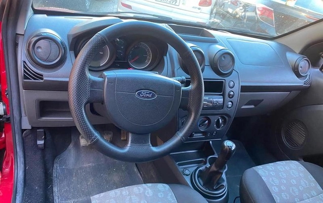 imagem-https://www.socarrao.com.br/sc-vehicle-images-prod/3760935/1789071750453-697068028