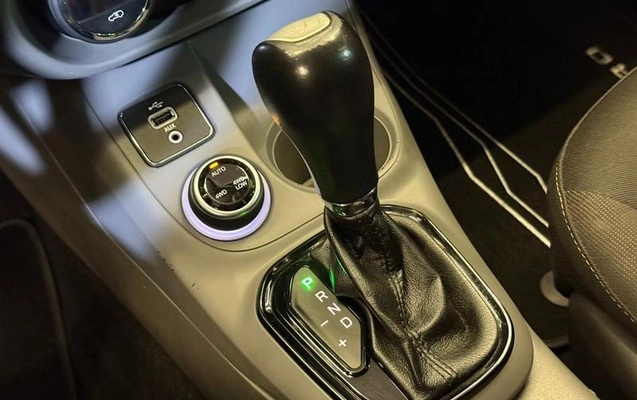 imagem-https://www.socarrao.com.br/sc-vehicle-images-prod/3761169/1789072321687-7498953_11_B_be5ef63aa2.jpeg