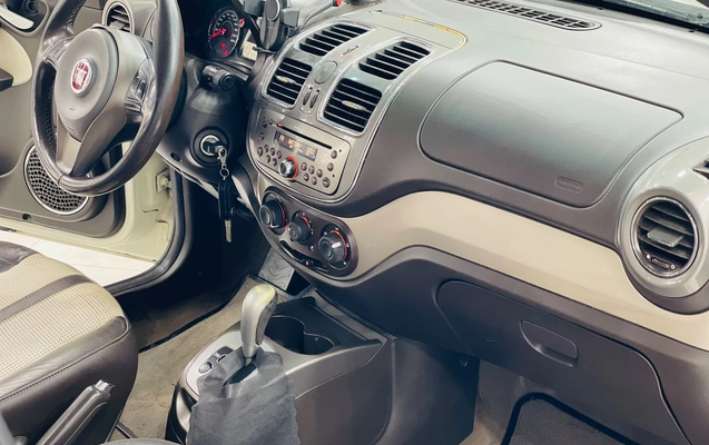 imagem-https://www.socarrao.com.br/sc-vehicle-images-prod/3761185/1789072372388-003_ed5b2bca3530b7aa2da2e86c806077f7.jpeg