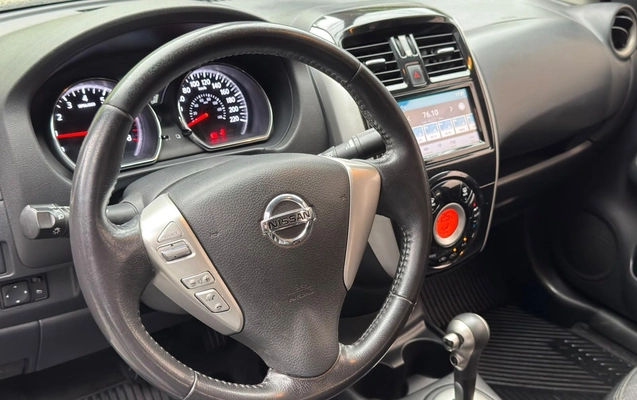 imagem-https://www.socarrao.com.br/sc-vehicle-images-prod/3761250/1789072575769-5d902128-f266-b697-d80e-3a239f340863.jpg