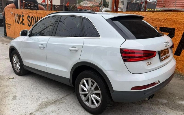 imagem-https://www.socarrao.com.br/sc-vehicle-images-prod/3761294/1789072617428-695817511