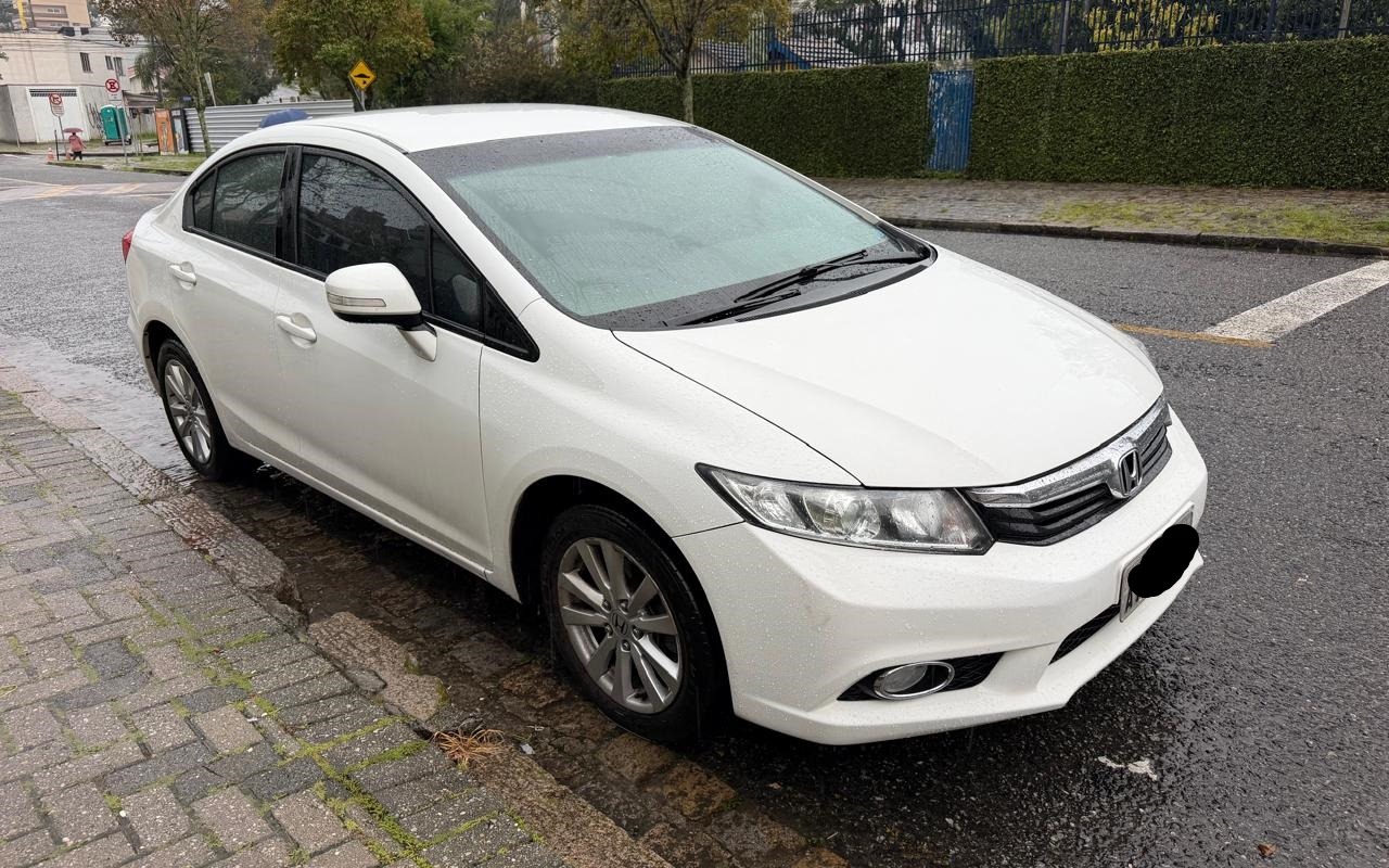 imagem-https://www.socarrao.com.br/sc-vehicle-images-prod/3761311/1789072895180-Mi5qcGVn.jpeg