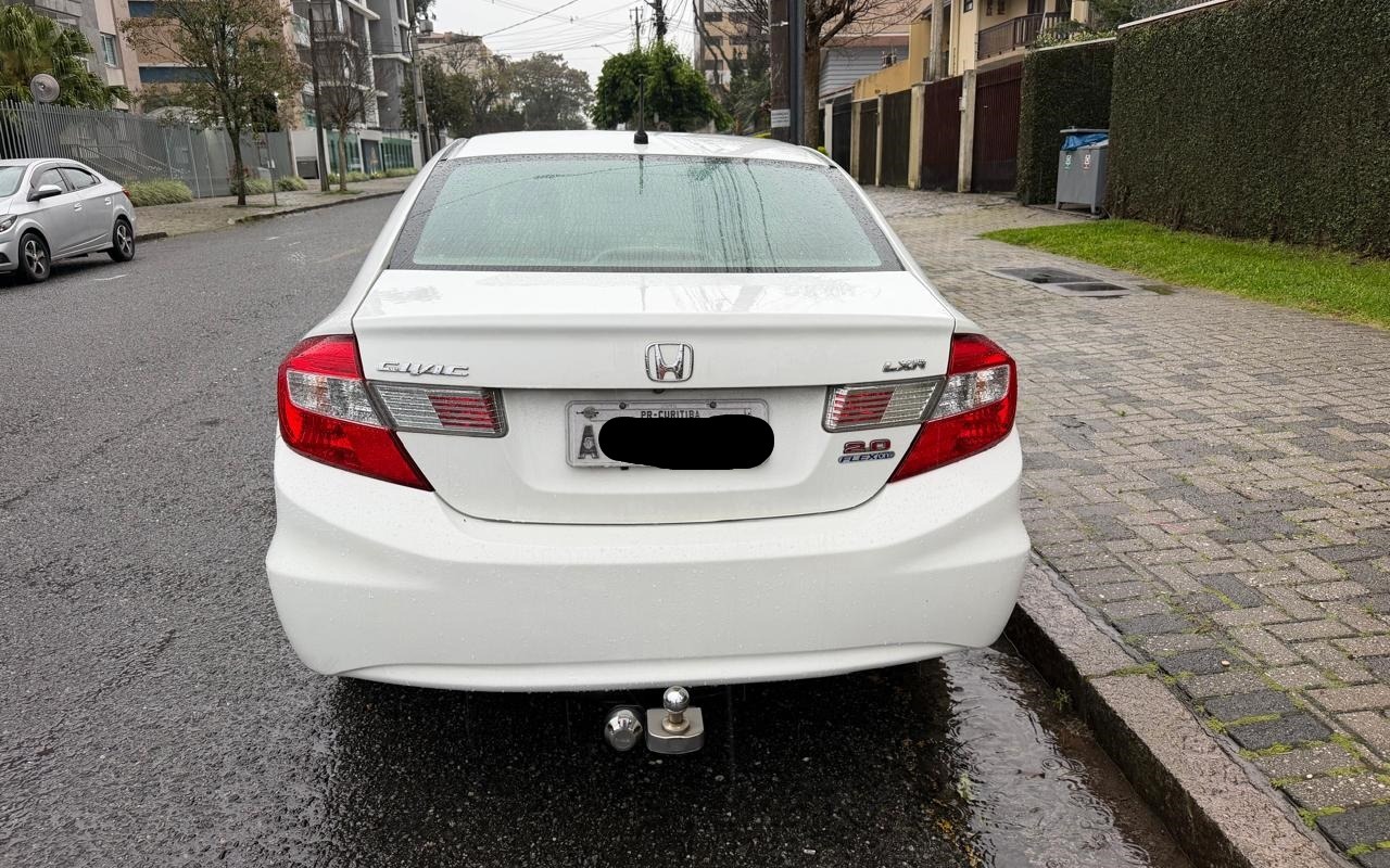 imagem-https://www.socarrao.com.br/sc-vehicle-images-prod/3761311/1789072895696-OC5qcGVn.jpeg