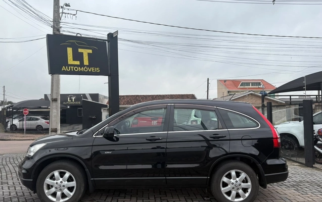 imagem-https://www.socarrao.com.br/sc-vehicle-images-prod/3761340/1789072675900-V2hhdHNBcHAgSW1hZ2UgMjAyNi0wOS0wOSBhdCAxNS4zNC4zNiAoMSkuanBlZw.jpeg
