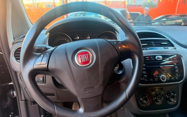 imagem-https://www.socarrao.com.br/sc-vehicle-images-prod/3761343/1789072682211-695817381