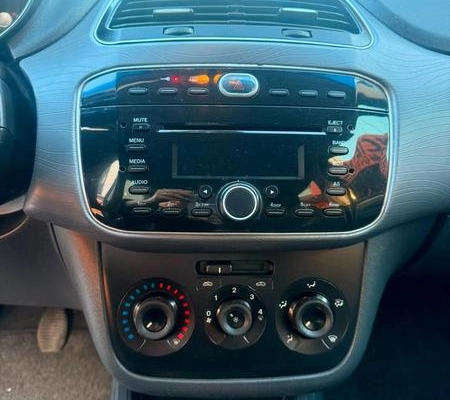 imagem-https://www.socarrao.com.br/sc-vehicle-images-prod/3761343/1789072682216-695817394