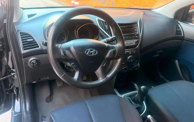 imagem-https://www.socarrao.com.br/sc-vehicle-images-prod/3761384/1789072750070-695816921