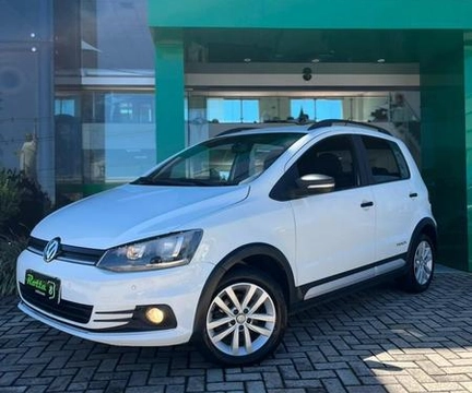 Volkswagen Fox 2018 Branco — foto 1 de 3