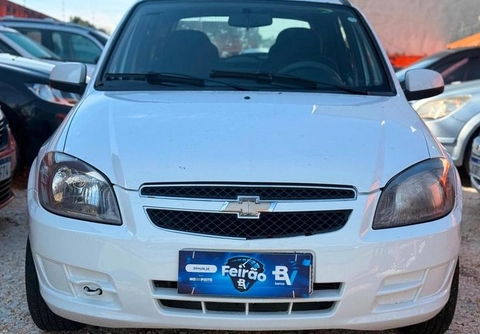 Chevrolet Celta 2015 Branco — foto 1 de 3
