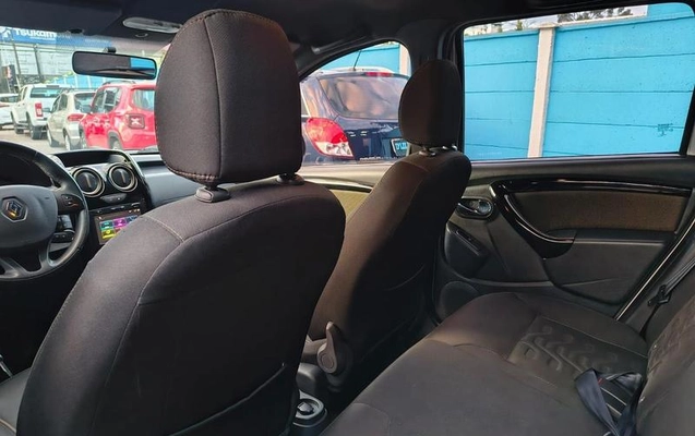 imagem-https://www.socarrao.com.br/sc-vehicle-images-prod/3761535/1789507522443-8465882_1_B_55f59e06b3.jpeg