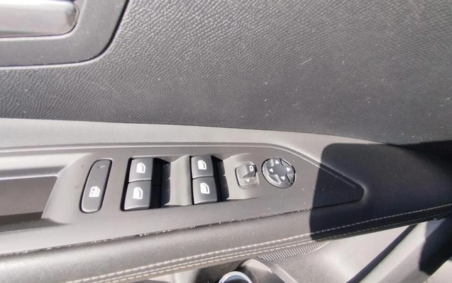 imagem-https://www.socarrao.com.br/sc-vehicle-images-prod/3761537/1789268169040-8465893_2_B_7f703d7e8f.jpeg