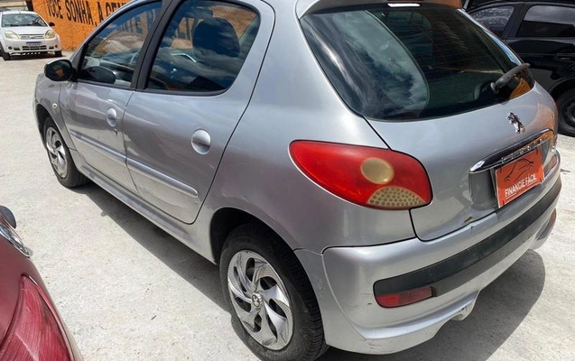 imagem-https://www.socarrao.com.br/sc-vehicle-images-prod/3761547/1789073286192-695813335