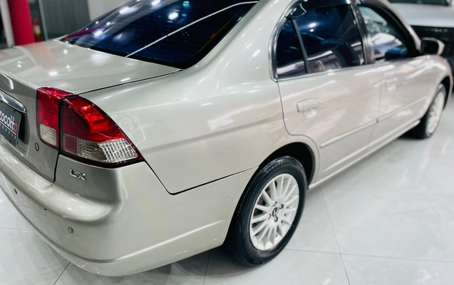 imagem-https://www.socarrao.com.br/sc-vehicle-images-prod/3761548/1789073301494-003_8d9c70438efb37114a8eb17682914a8f.jpeg