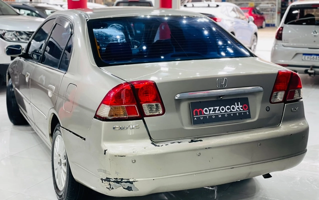 imagem-https://www.socarrao.com.br/sc-vehicle-images-prod/3761548/1789073301497-003_8d91013b352e3afacac8ef01af79c3d4.jpeg