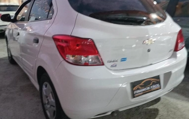 imagem-https://www.socarrao.com.br/sc-vehicle-images-prod/3761603/1789073403847-695813275