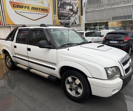 Chevrolet S10 2010 Branco — foto 1 de 3