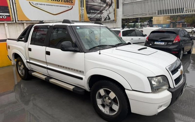 imagem-https://www.socarrao.com.br/sc-vehicle-images-prod/3761643/1789073447216-8464941_1_B_74c074c7f5.jpeg