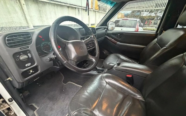 imagem-https://www.socarrao.com.br/sc-vehicle-images-prod/3761643/1789073447228-8464941_7_B_dc78007b3f.jpeg