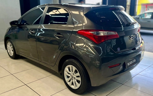 imagem-https://www.socarrao.com.br/sc-vehicle-images-prod/3761655/1789073489031-fe1aa142d6534e139cd939c89df94a6c_1788981709542.jpg