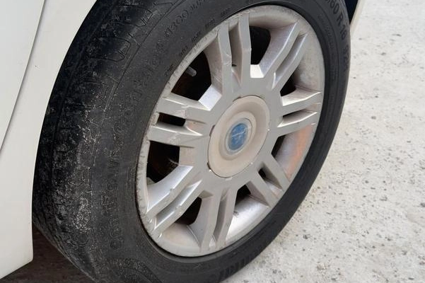 imagem-https://www.socarrao.com.br/sc-vehicle-images-prod/3761742/1789073730868-695811748