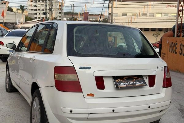 imagem-https://www.socarrao.com.br/sc-vehicle-images-prod/3761742/1789073730876-695811761
