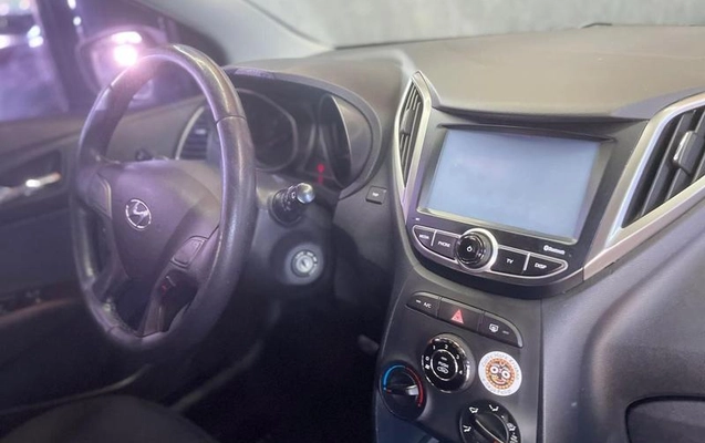 imagem-https://www.socarrao.com.br/sc-vehicle-images-prod/3761790/1789407703989-8465906_3_B_3d1d1678e7.jpeg