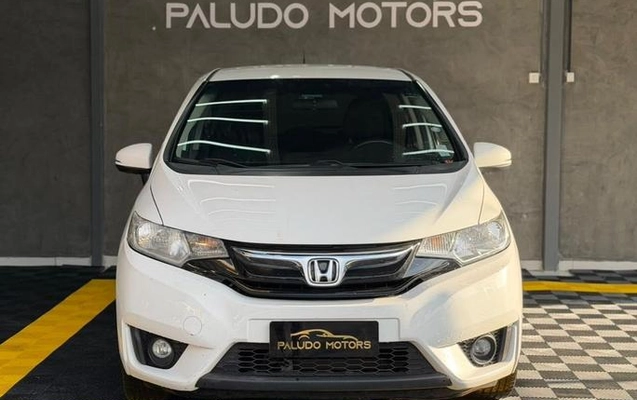imagem-https://www.socarrao.com.br/sc-vehicle-images-prod/3761902/1789127117745-8436736_5_B_d99d7c3b89.jpeg