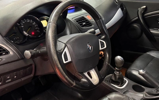 imagem-https://www.socarrao.com.br/sc-vehicle-images-prod/3761911/1789074329882-8465420_4_B_8fe66b39d1.jpeg