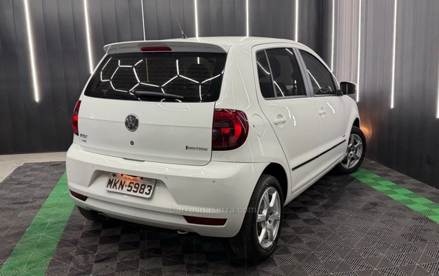 imagem-https://www.socarrao.com.br/sc-vehicle-images-prod/3761961/1789074538439-10bba8e354e7150b12263046754813bf_big.jpeg