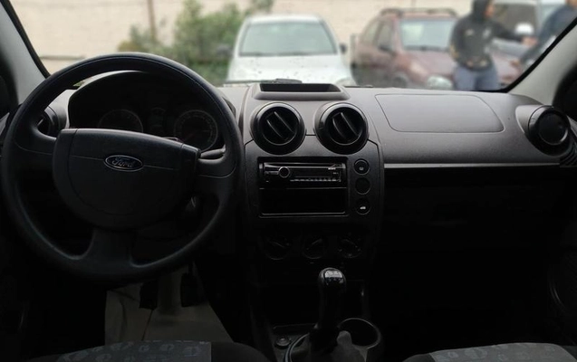 imagem-https://www.socarrao.com.br/sc-vehicle-images-prod/3762218/1789075065884-719281833