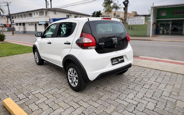 imagem-https://www.socarrao.com.br/sc-vehicle-images-prod/3762228/1789075092701-gb-b6d9acf.jpeg