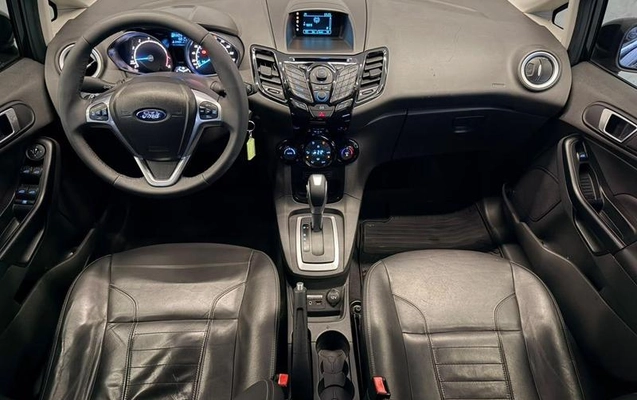 imagem-https://www.socarrao.com.br/sc-vehicle-images-prod/3762233/1789159777072-8465900_10_B_1eeae656db.jpeg